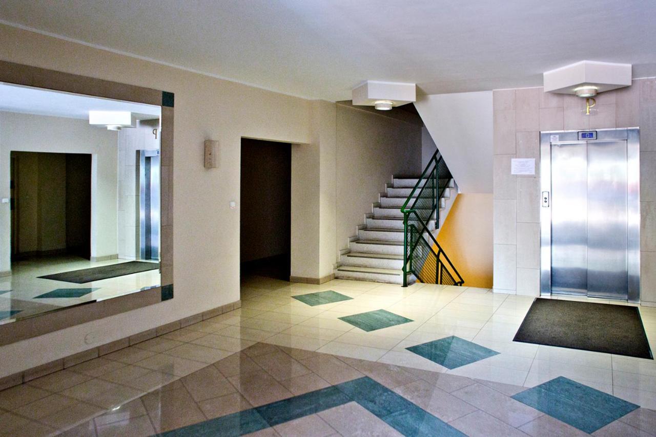 3 Bedrooms Apartment Zoliborz Gwiazdzista Varşova Dış mekan fotoğraf